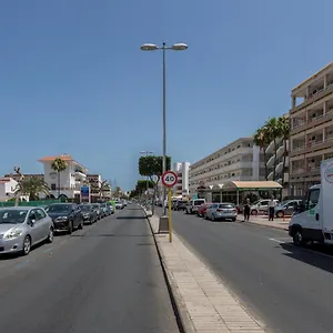  Сasa de vacaciones Flatguest San Fernando + 4bdr + Terrace + Parking